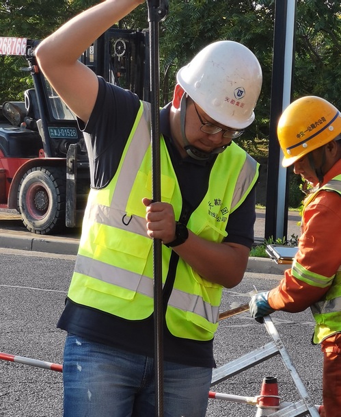 1d73173e-b986-4d76-882b-6a68267914cc